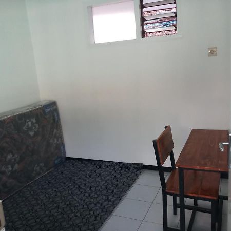Welirang 20B Homestay - Max 2 Orang Per Kamar Malang Extérieur photo